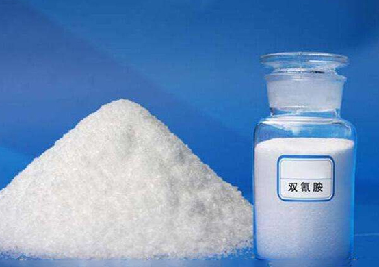 ジシアンジアミド